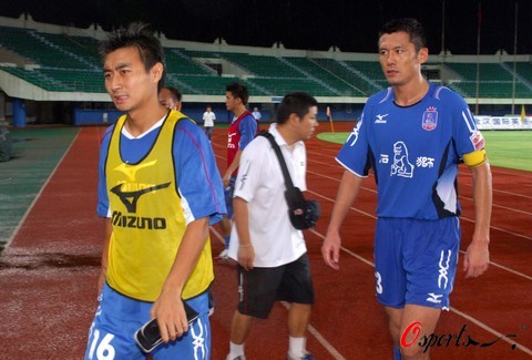 潘德夫：国米被裁判戏耍，范戴克手球明显是点球但却被无视