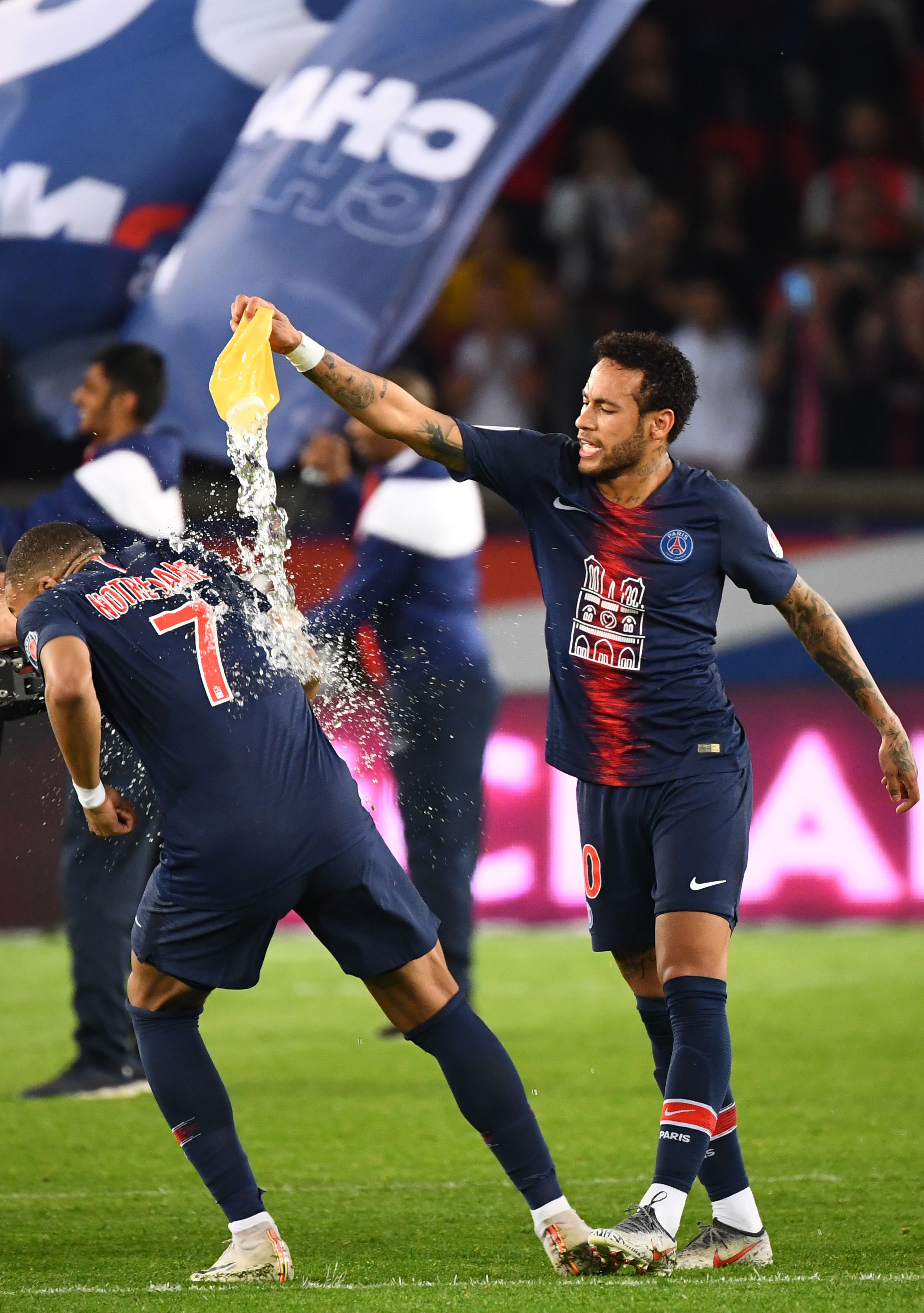 冲突细节曝光！太阳主帅称霍姆格伦先撞阿伦引发报复