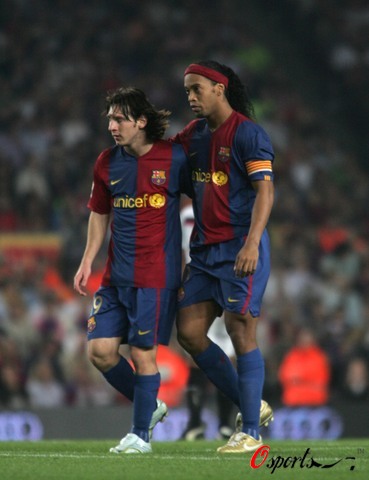 里程碑，北京国安球员方昊已代表中国俱乐部出战100场