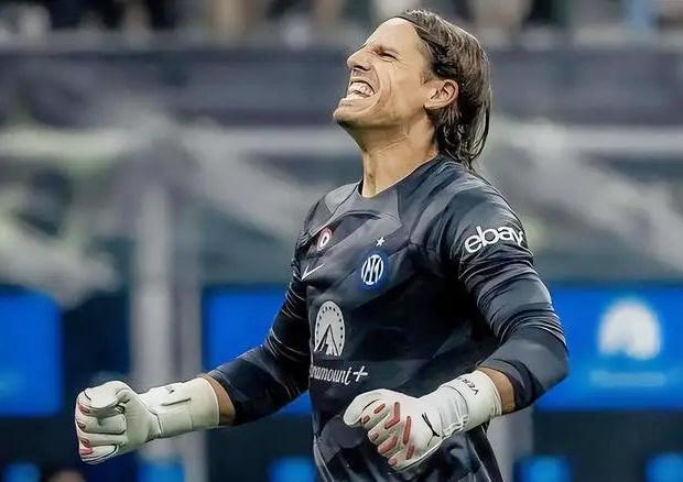 队报本周最佳海外球员阵：康沃首秀获成功，格列兹曼再度入选