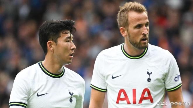 LPL官方：超神发挥，完美压制！恭喜BLG晋级季后赛四强!
