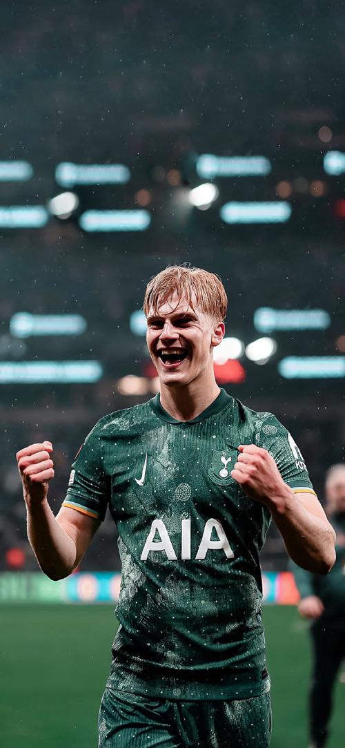 哈登：克尼佩尔投篮准得要命，黄蜂得到他是很大的收获